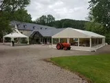 Châpiteau en aluminium de 8x15 à 20 m